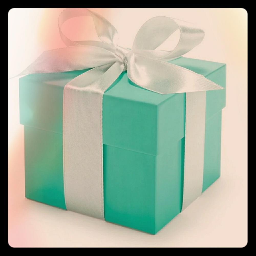 Mini mystery box